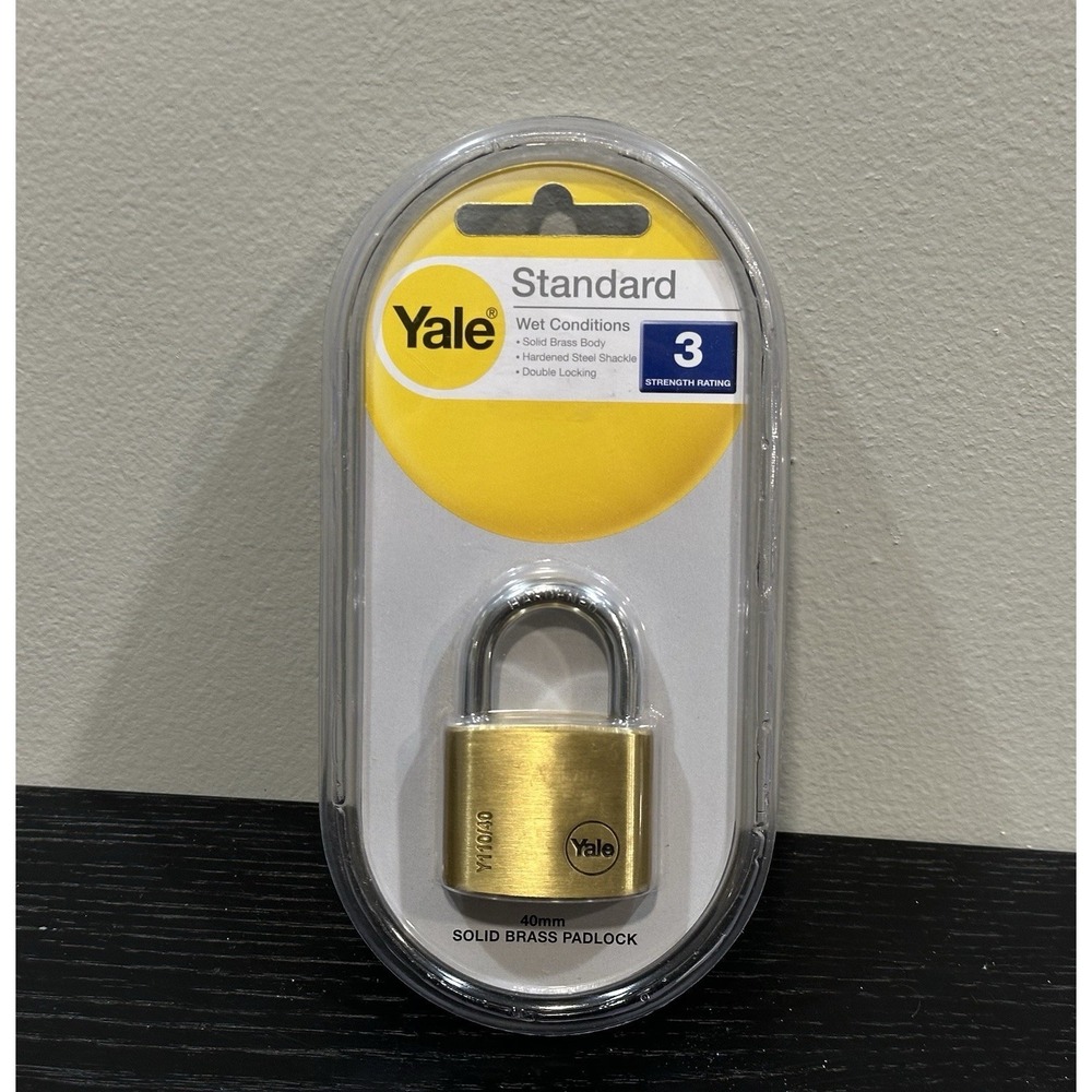 Vintage YALE Secure Tumbler Locking Padlock 2 Keys Wet Y110/40/123/1 Solid Brass